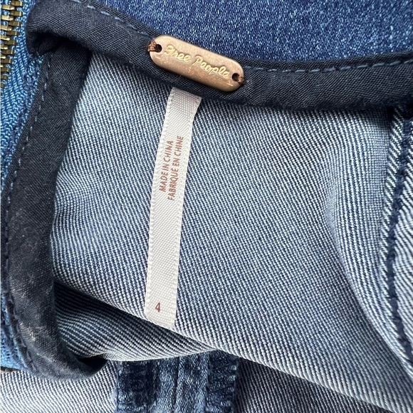 Free People Patchwork Two Tone Blue Mini Denim Skirt Size 4 - Picture 4 of 5